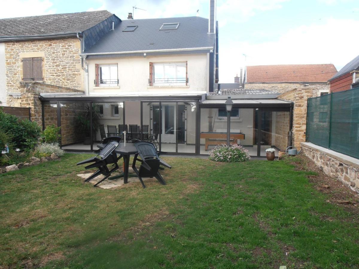 Gite Des Corneilles Maubert-Fontaine Exterior photo